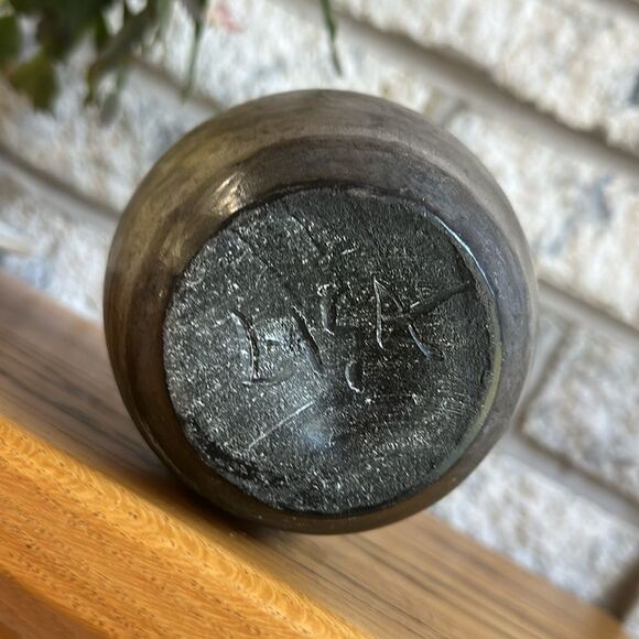 Handmade Pottery Vase Artist Signed Space Gray Ivory Rust Lavender Tan - Picture 6 of 6